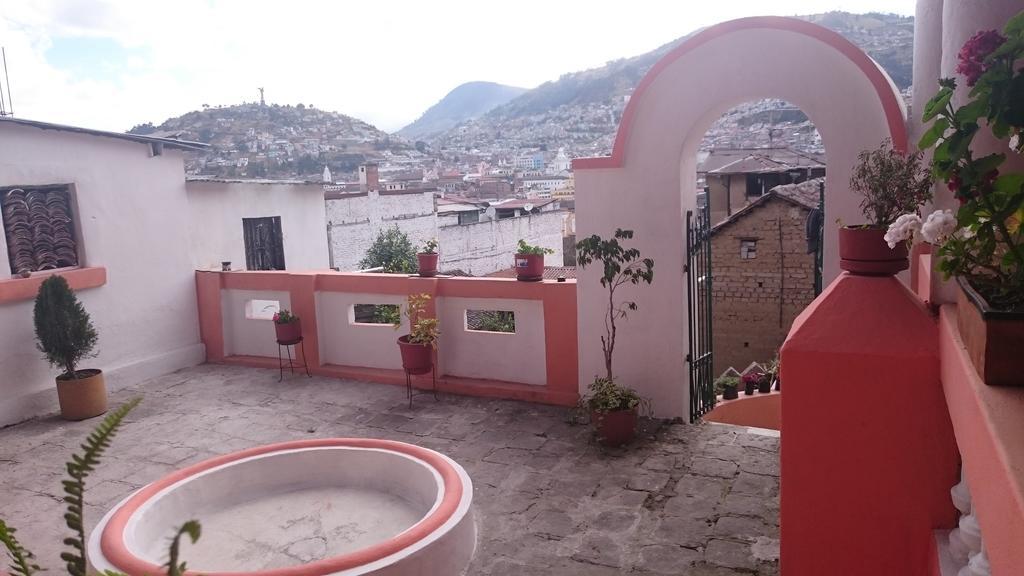 Casa Vista Hermosa Quito Bagian luar foto
